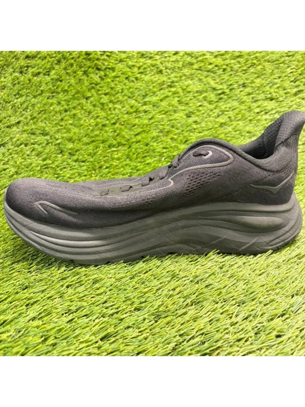 Hoka One One Clifton 10 Womens Size 9 Black Athletic Running Shoes Sneakers
